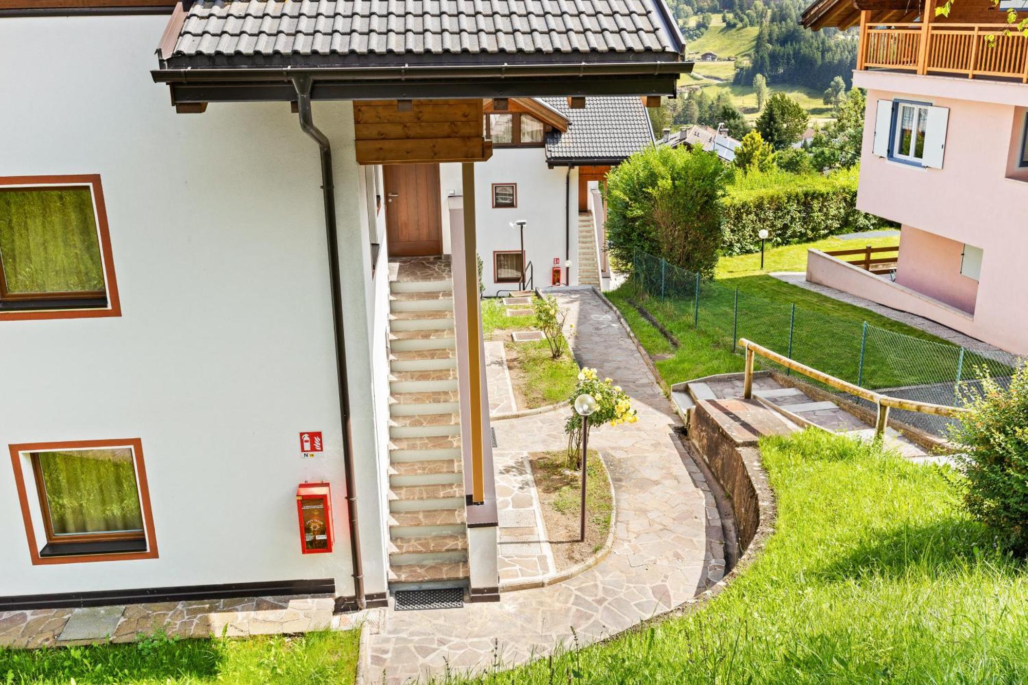 Aparthotel Des Alpes 3*